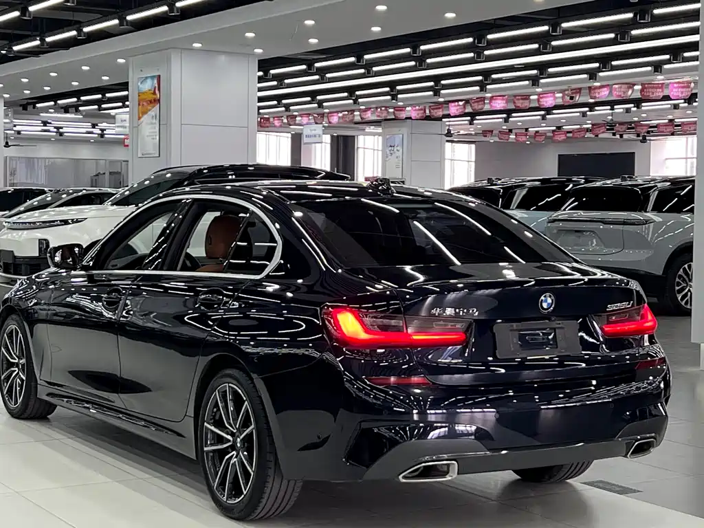 BMW 3 Series 2020 — фото 17