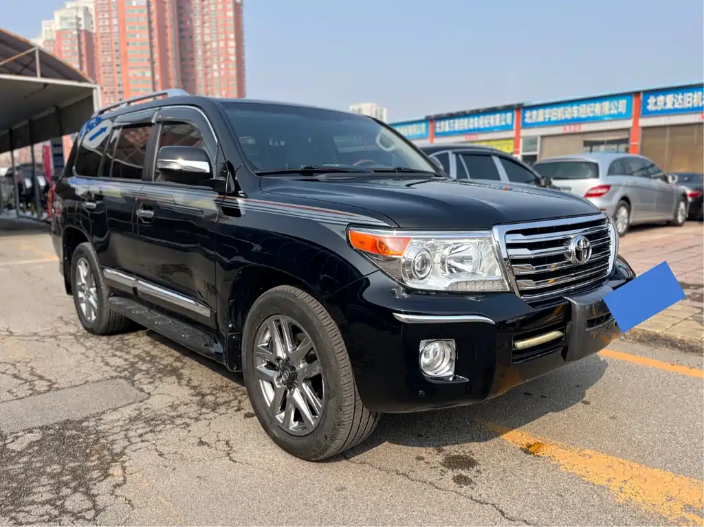 Toyota Land Cruiser 2015 — фото 3