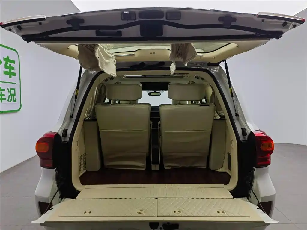 Toyota Land Cruiser 2016 — фото 9