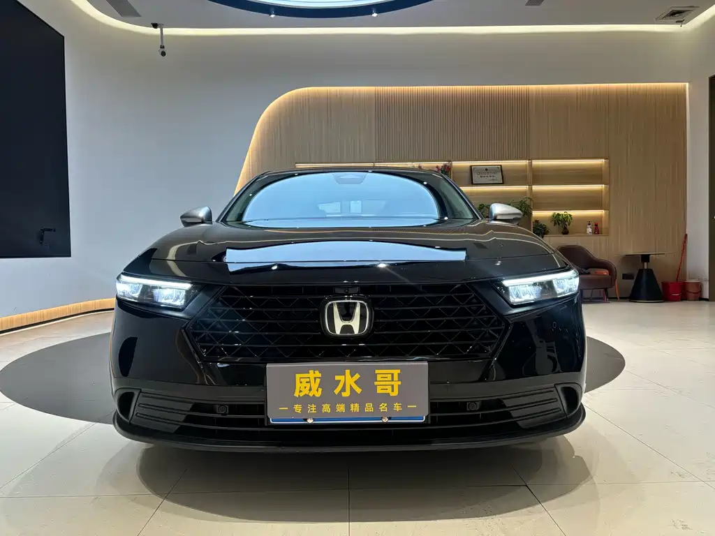 Honda Accord 2024 — фото 2