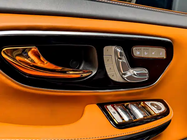 Mercedes-Benz V-Class 2024