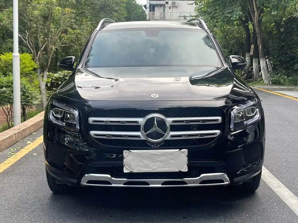 Mercedes-Benz GLB 2023 — фото 2