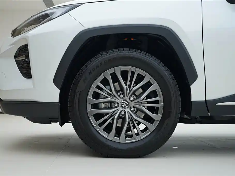 Toyota Wildlander 2024 — фото 15