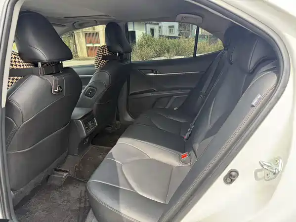 Toyota Camry 2024