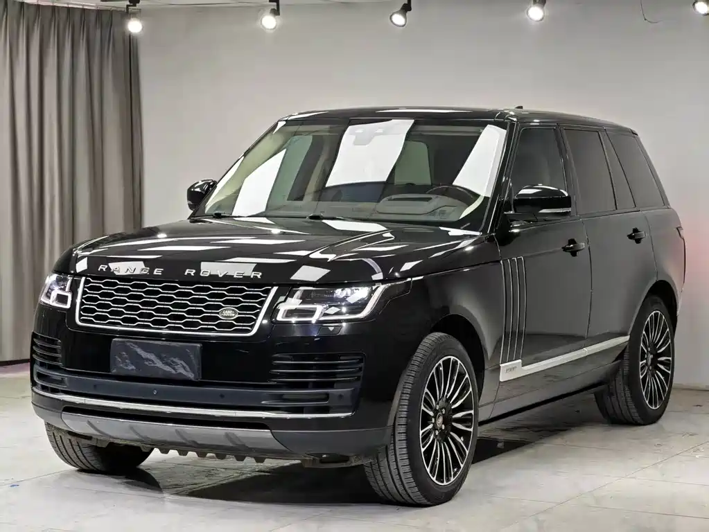 Land Rover Range Rover 2022 — фото 2