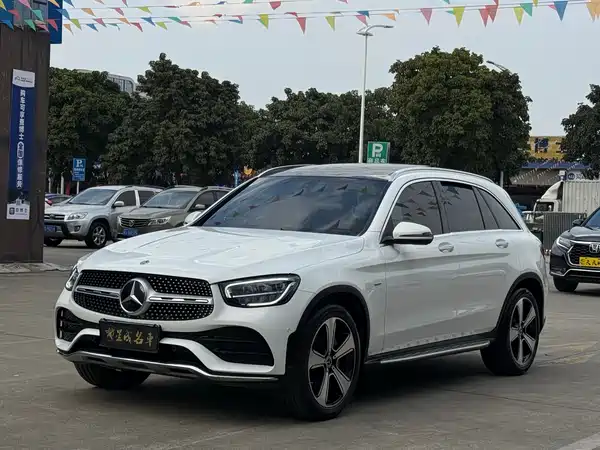 Mercedes-Benz GLC 2022