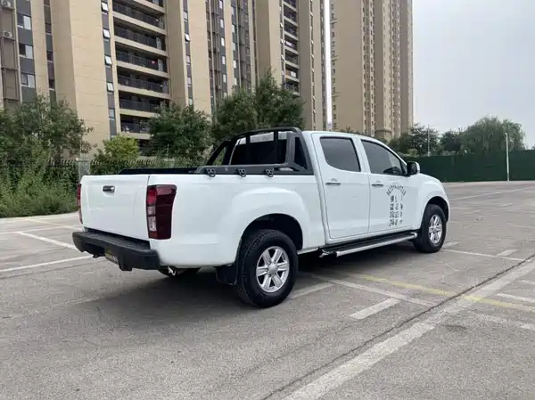 Isuzu Lingtuo 2020