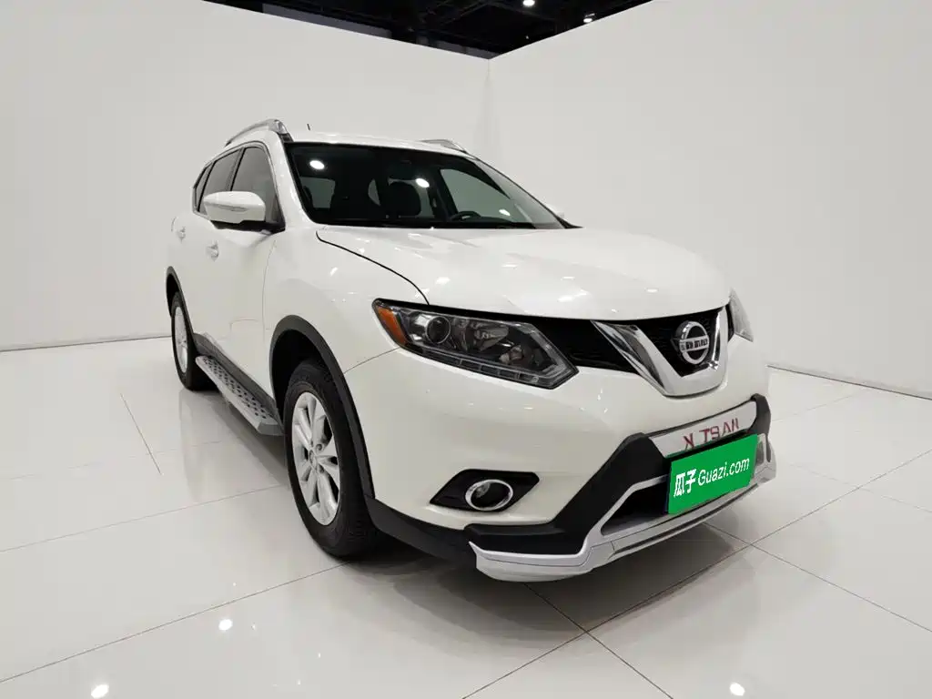 Nissan X-Trail 2015