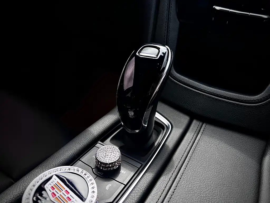 Cadillac XT5 2022 — фото 19