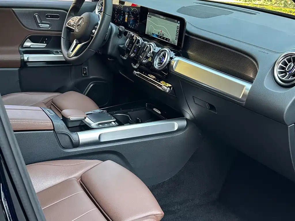 Mercedes-Benz GLB 2021 — фото 10