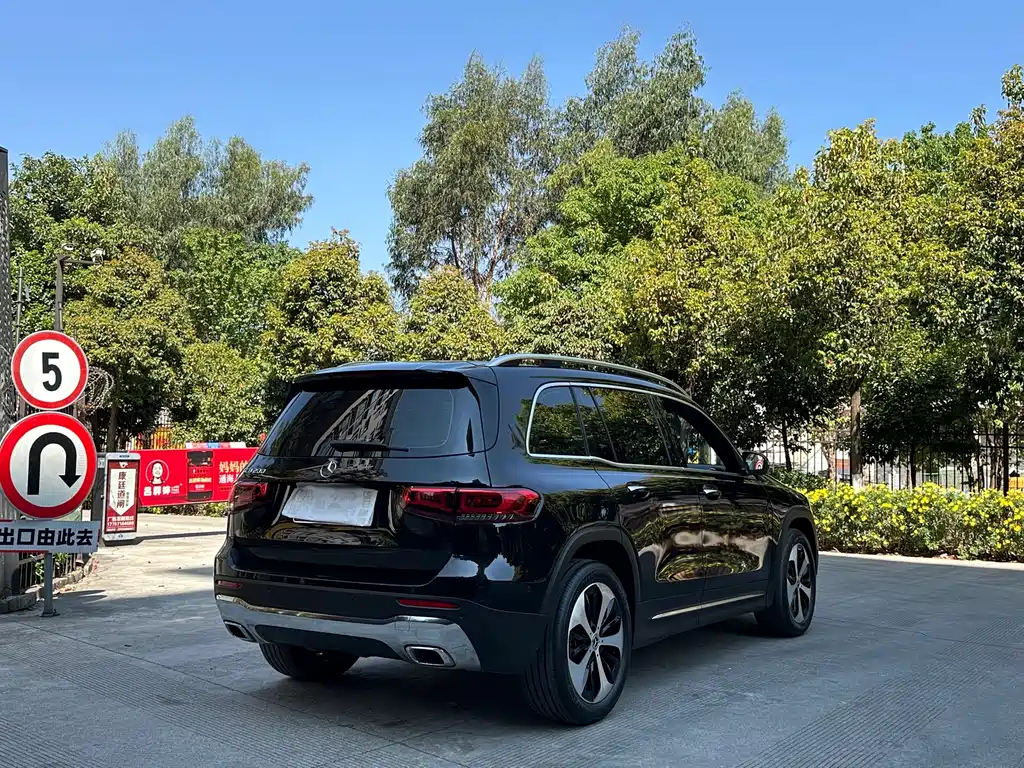 Mercedes-Benz GLB 2021 — фото 14