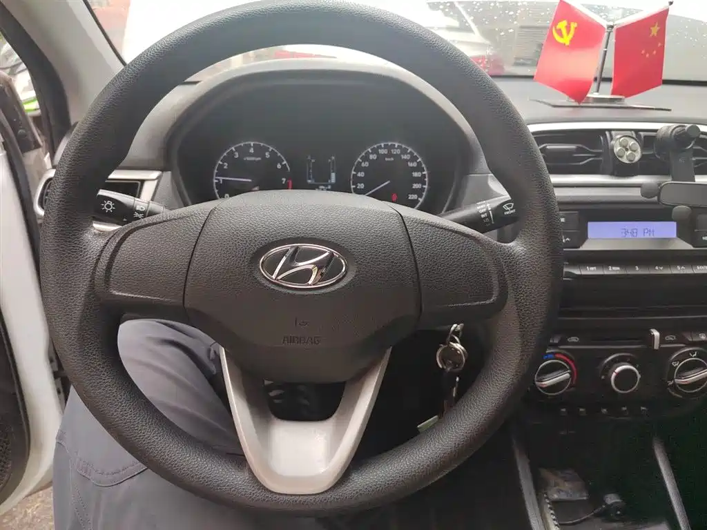 Hyundai Verna 2019 — фото 6