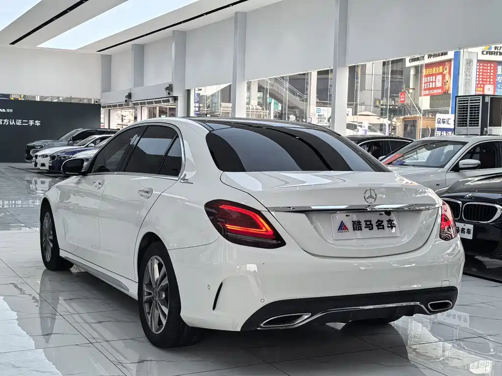 Mercedes-Benz C-Class 2021 — фото 15