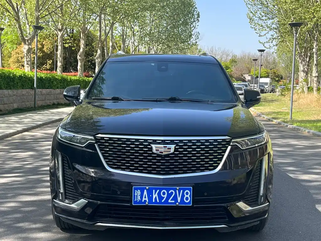 Cadillac XT6 2021 — фото 2