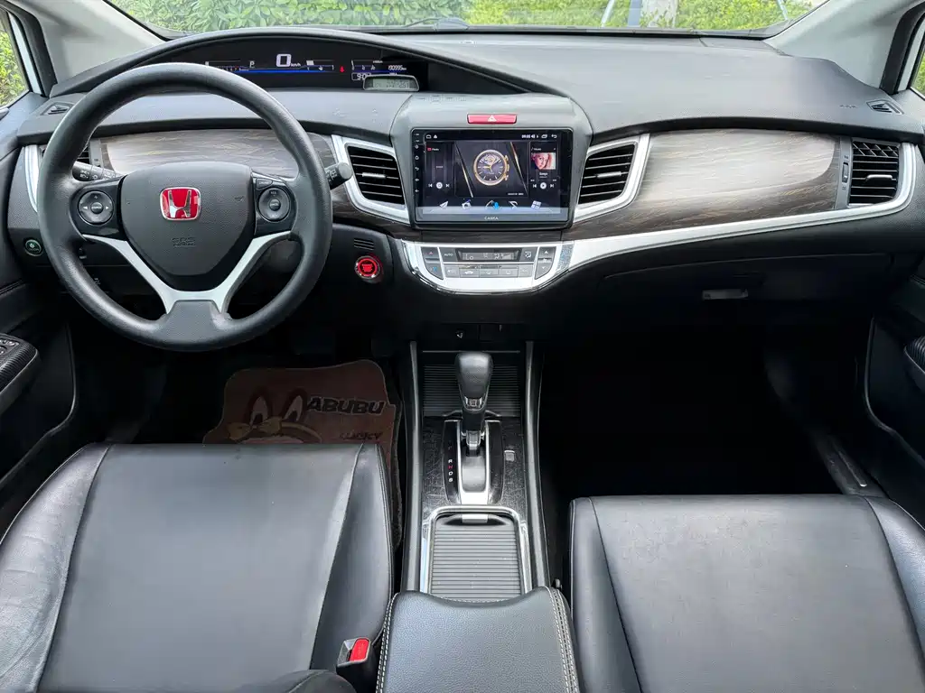Honda Jade 2017 — фото 7