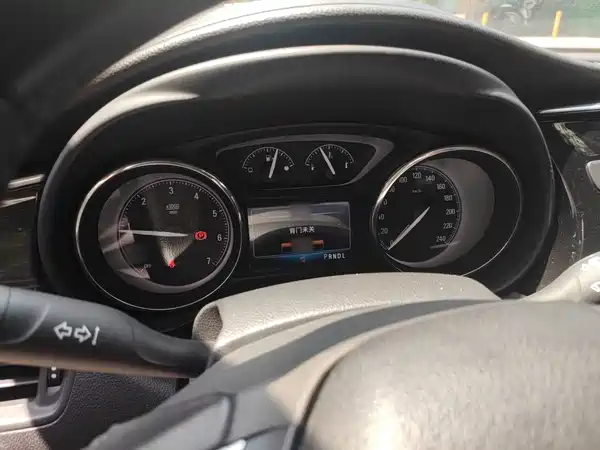 Buick Envision Plus 2018