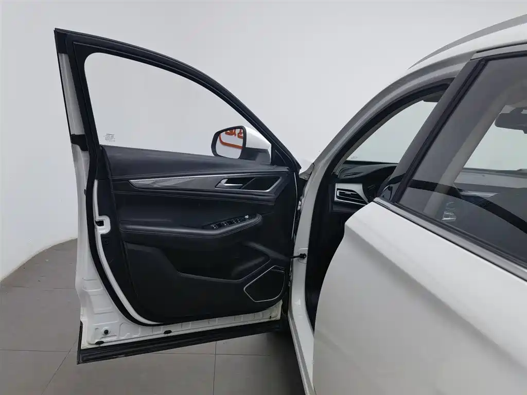 Changan CS85 COUPE 2019 — фото 8