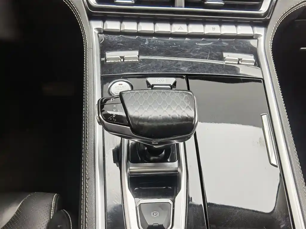 Changan CS85 COUPE 2019 — фото 13