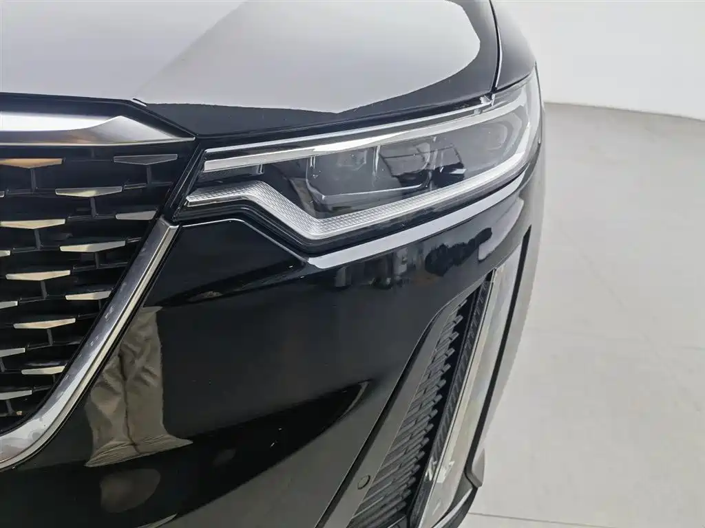 Cadillac XT6 2021 — фото 7