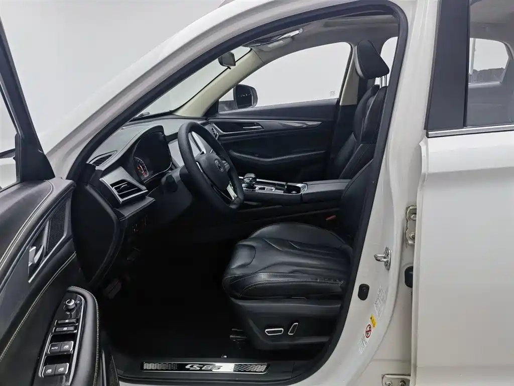 Changan CS85 COUPE 2019 — фото 10
