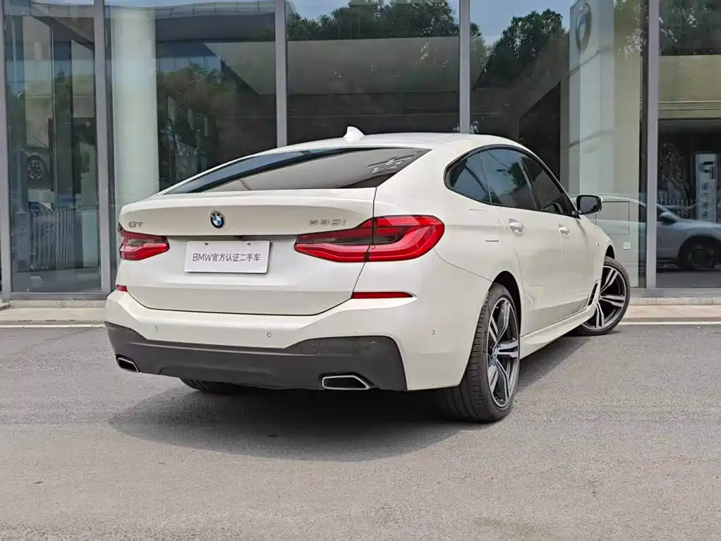 BMW 6 Series GT 2022 — фото 4
