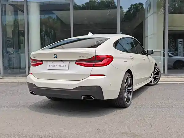 BMW 6 Series GT 2022