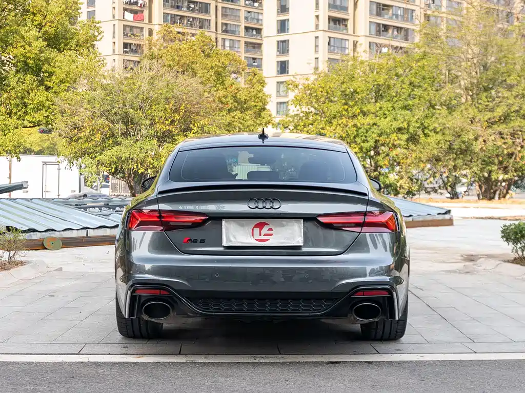 Audi RS 5 2022 — фото 5