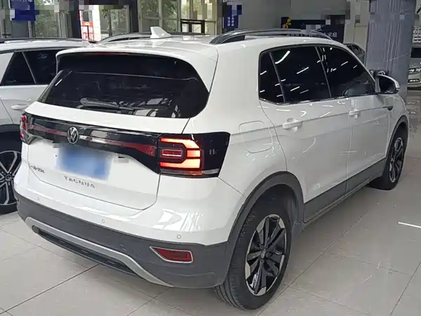 Volkswagen Tacqua 2021