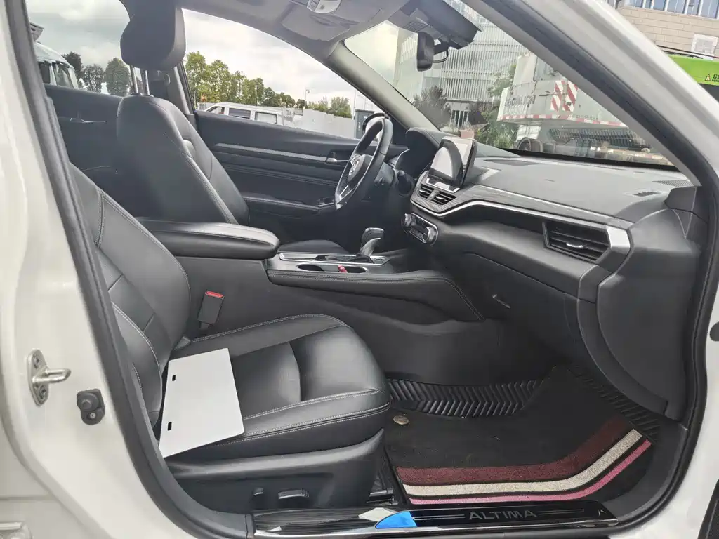 Nissan Teana 2021