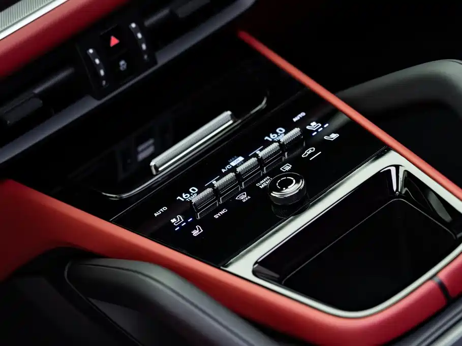 Porsche Cayenne 2026 — фото 14