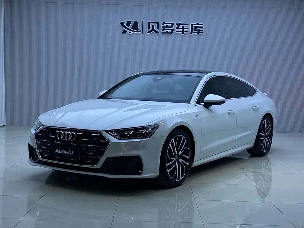 Audi A7 2024 — фото 1