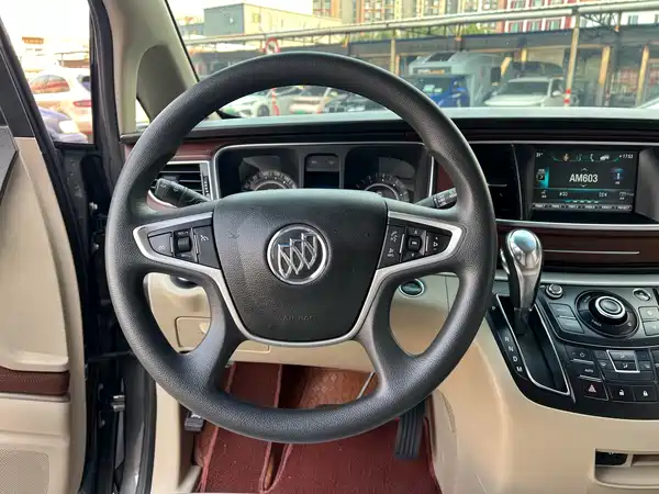 Buick GL8 2019