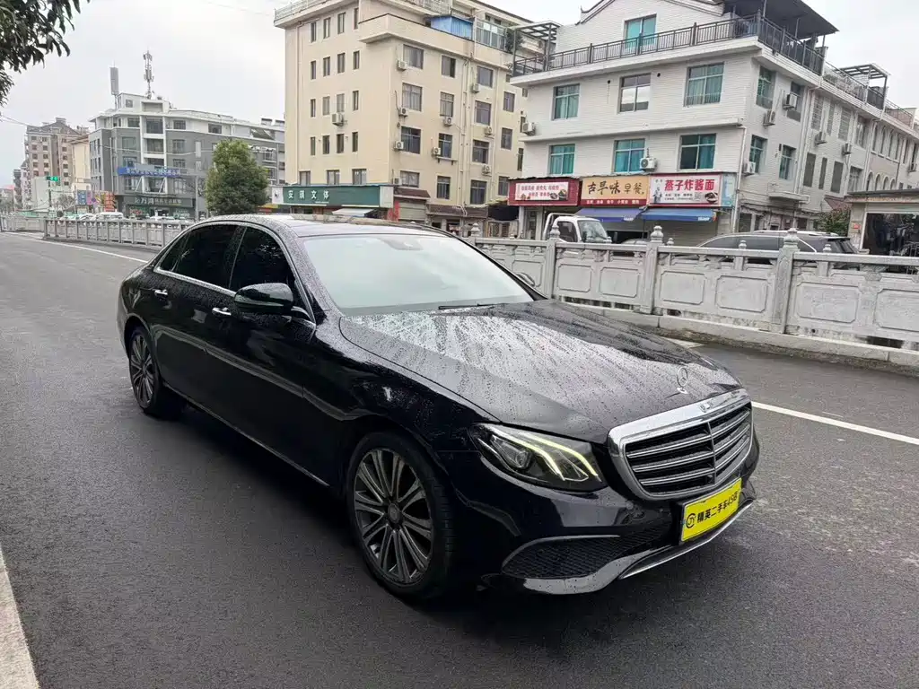 Mercedes-Benz E-Class 2016 — фото 2
