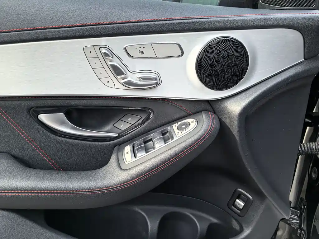 Mercedes-Benz GLC Coupe AMG 2019 — фото 10