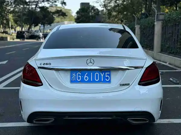 Mercedes-Benz C-Class 2021