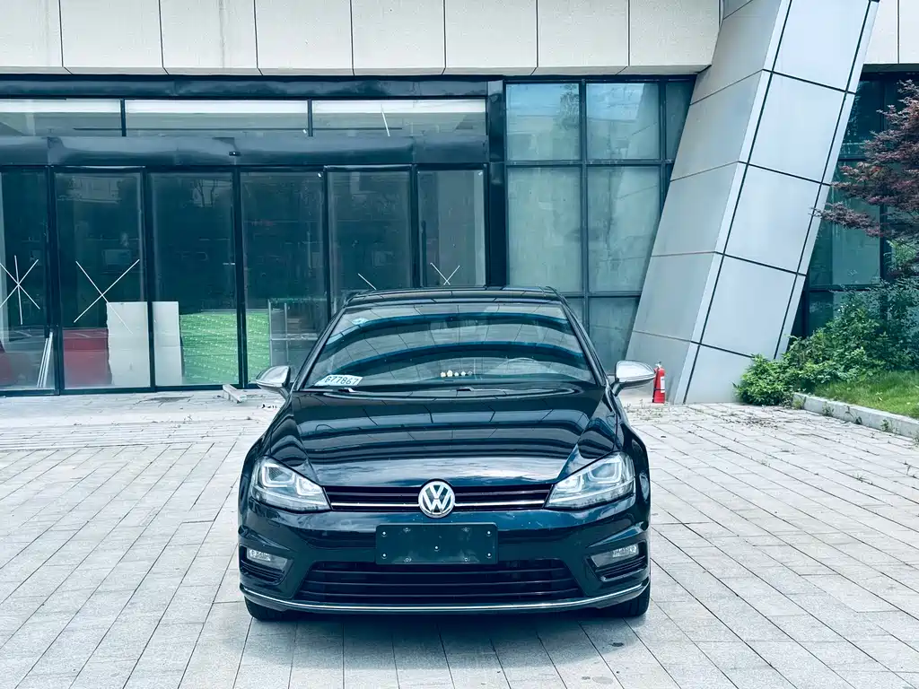 Volkswagen Golf 2016