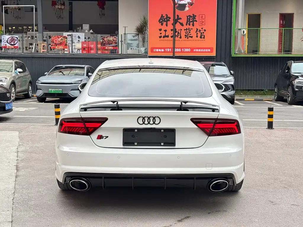 Audi A7 2017 — фото 13