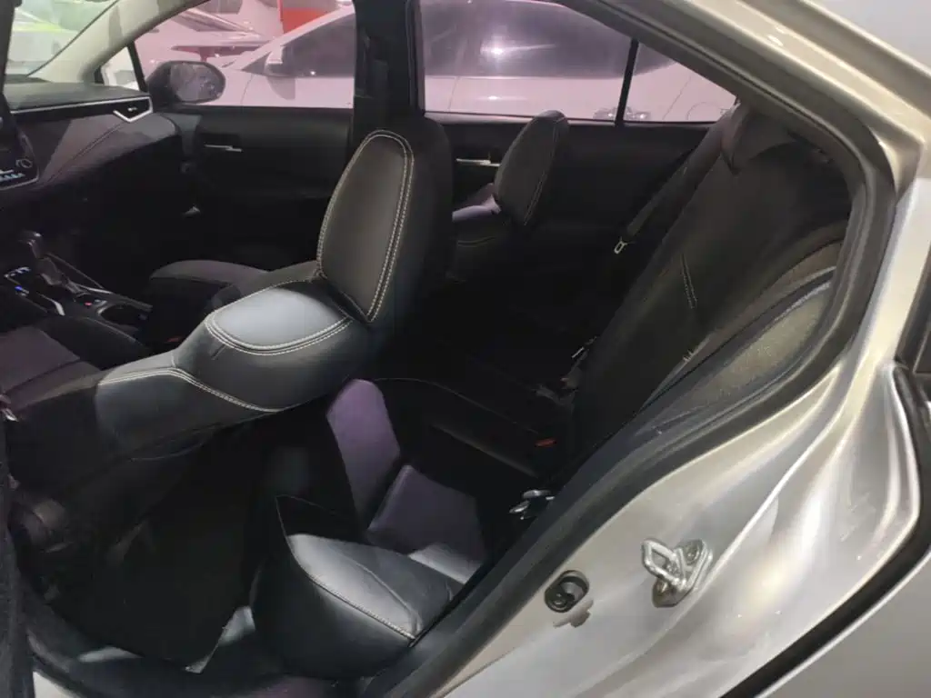 Toyota Corolla 2019 — фото 13