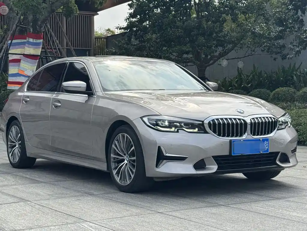 BMW 3 Series 2020