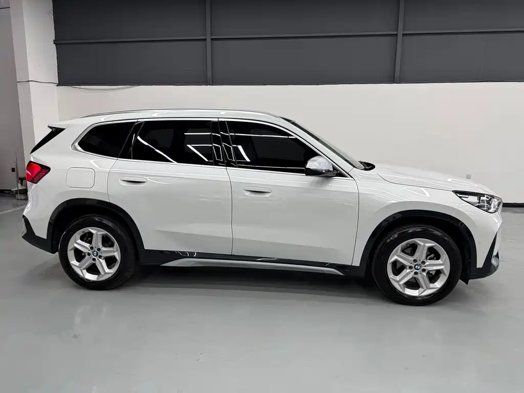 BMW X1 2023