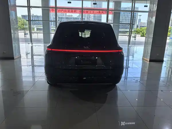 Li Auto L9 2025
