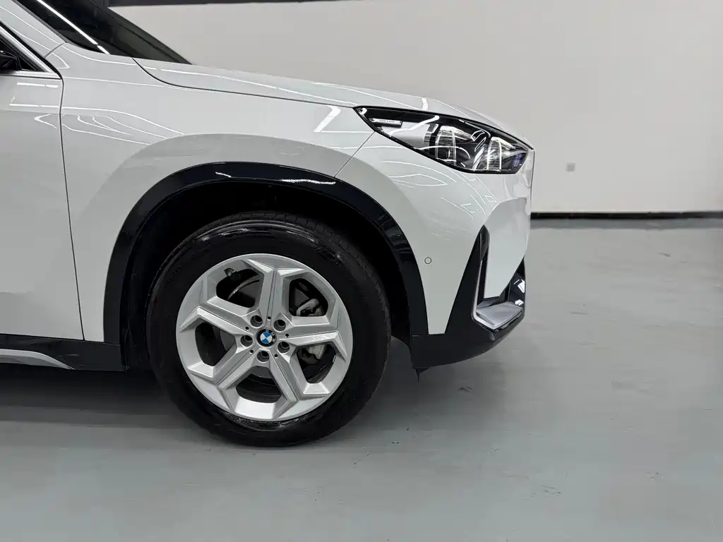 BMW X1 2023 — фото 8