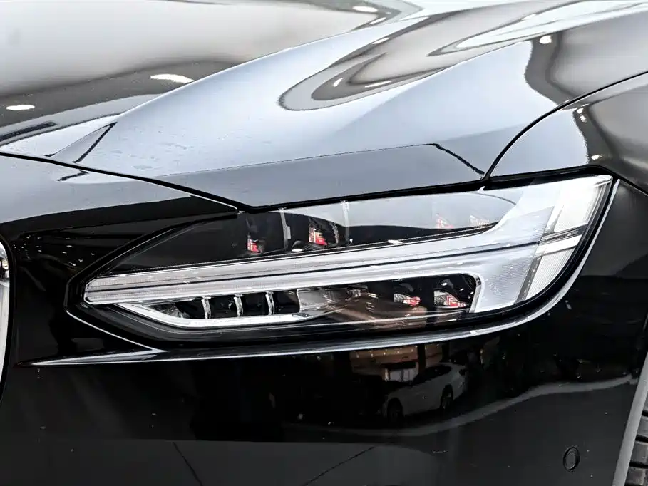 Volvo S90 PHEV 2024 — фото 9