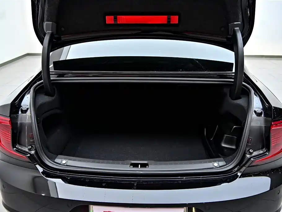 Volvo S90 PHEV 2024 — фото 36