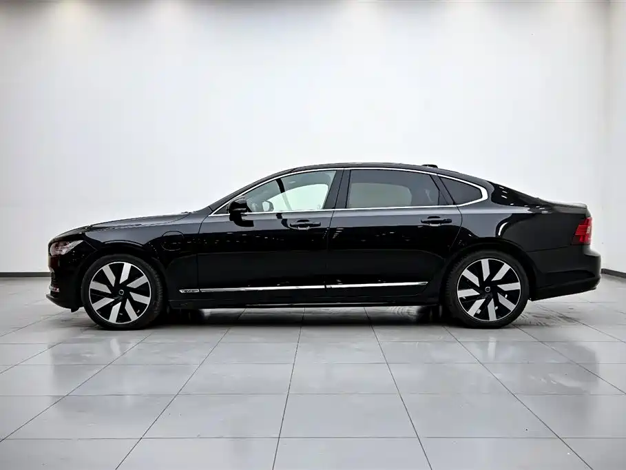Volvo S90 PHEV 2024 — фото 5
