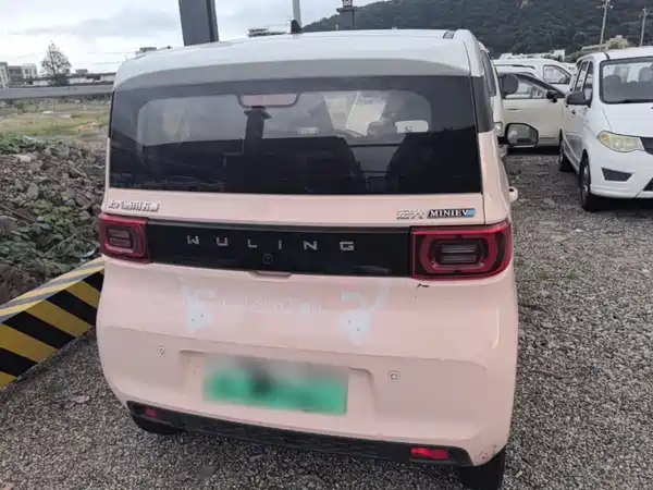 Wuling Hongguang MINIEV 2022