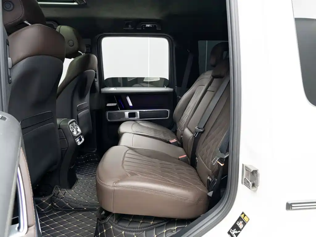 Mercedes-Benz G-Class 2022 — фото 11