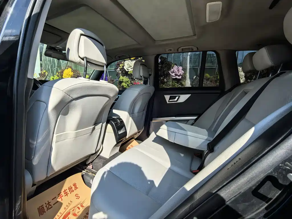 Mercedes-Benz GLK-Class 2015