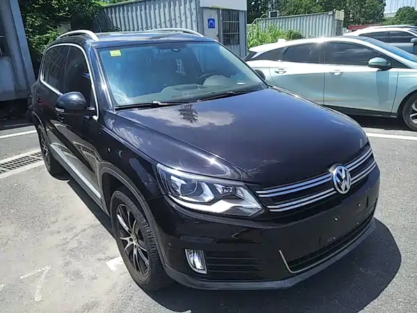 Volkswagen Tiguan 2015