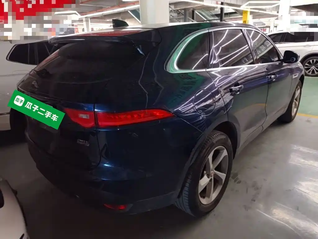 Jaguar F-PACE 2021